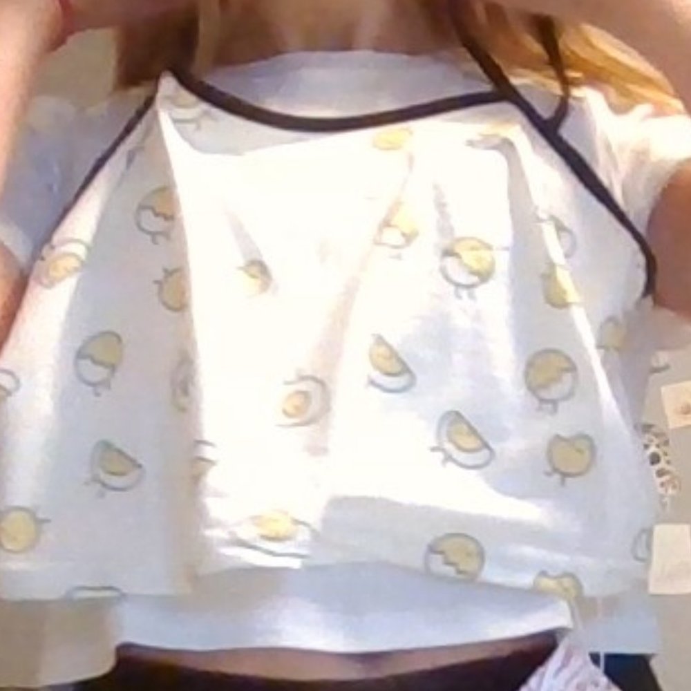 Egg print cropped tank top